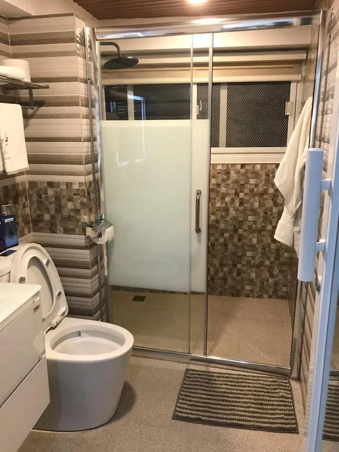 Moana'S Guesthouse Dauis Πανσιόν